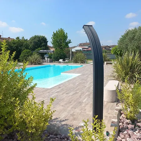 Dimora La Risorgiva 3* Верона